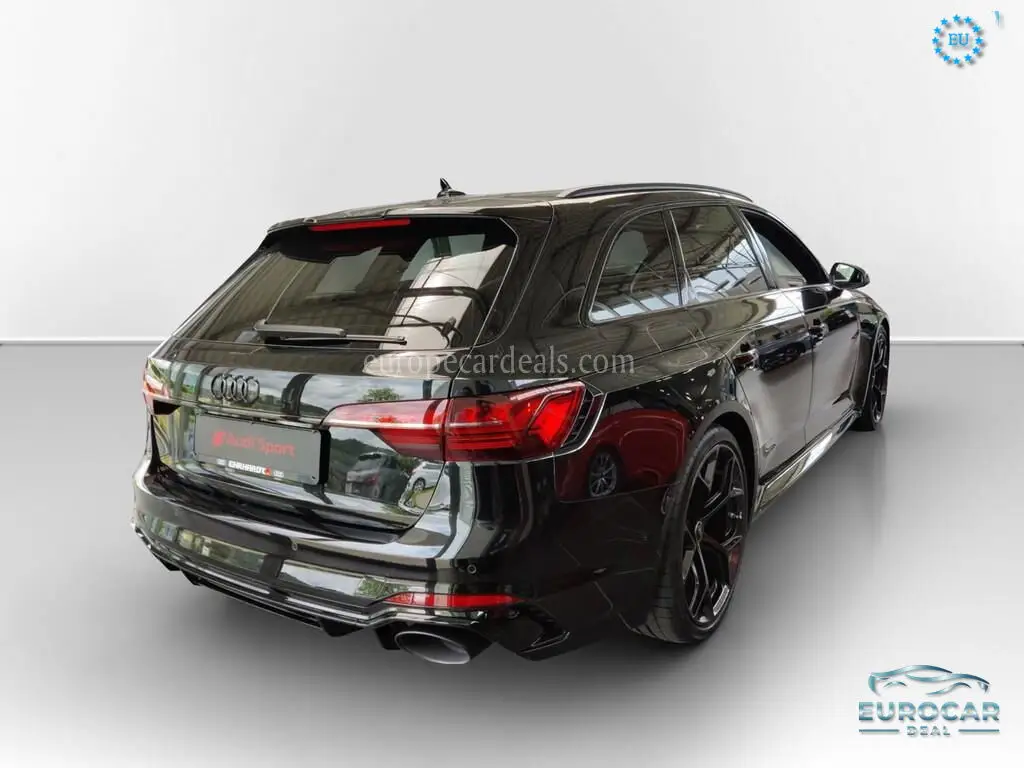 Audi RS4