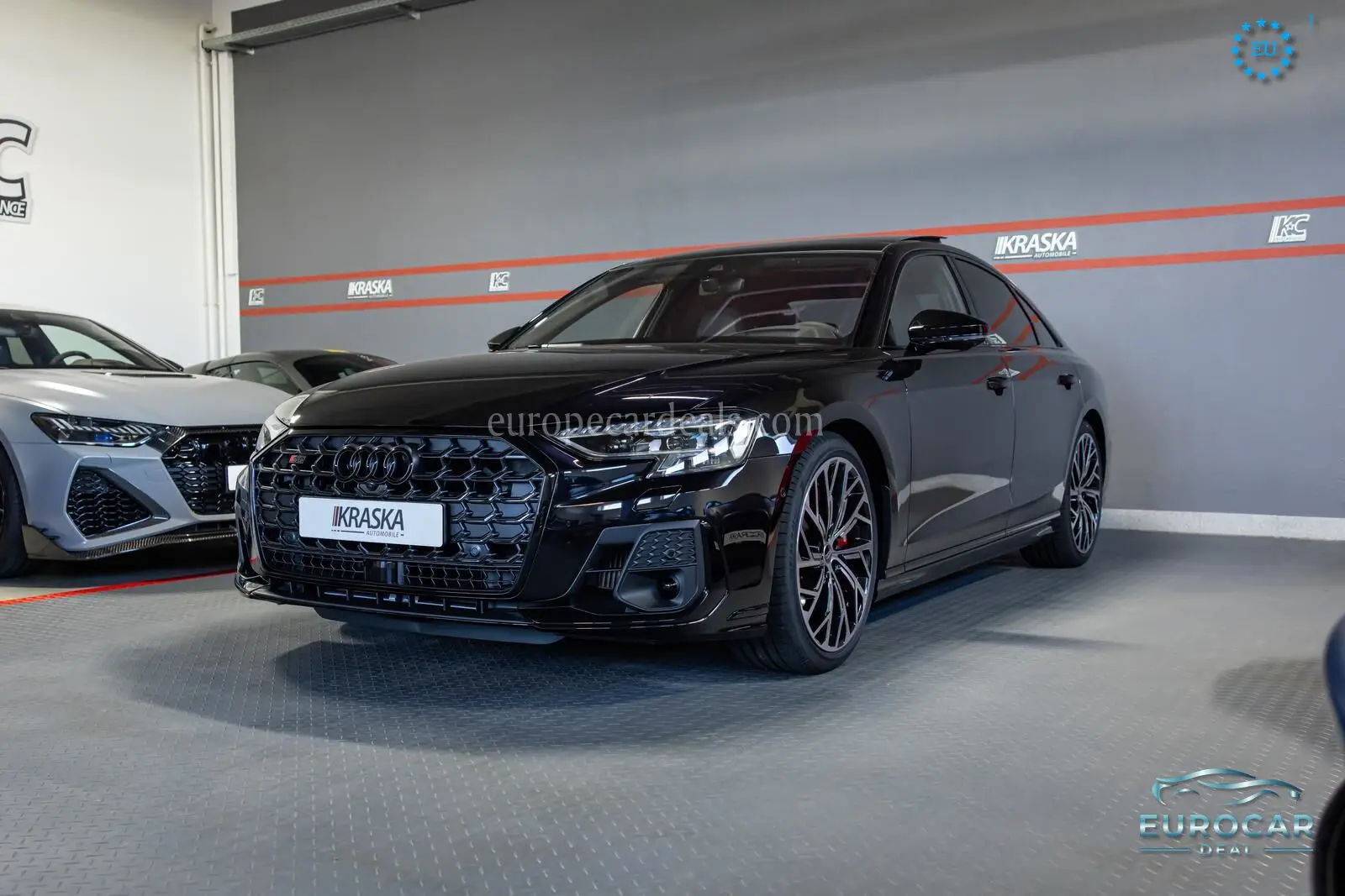 Audi S8