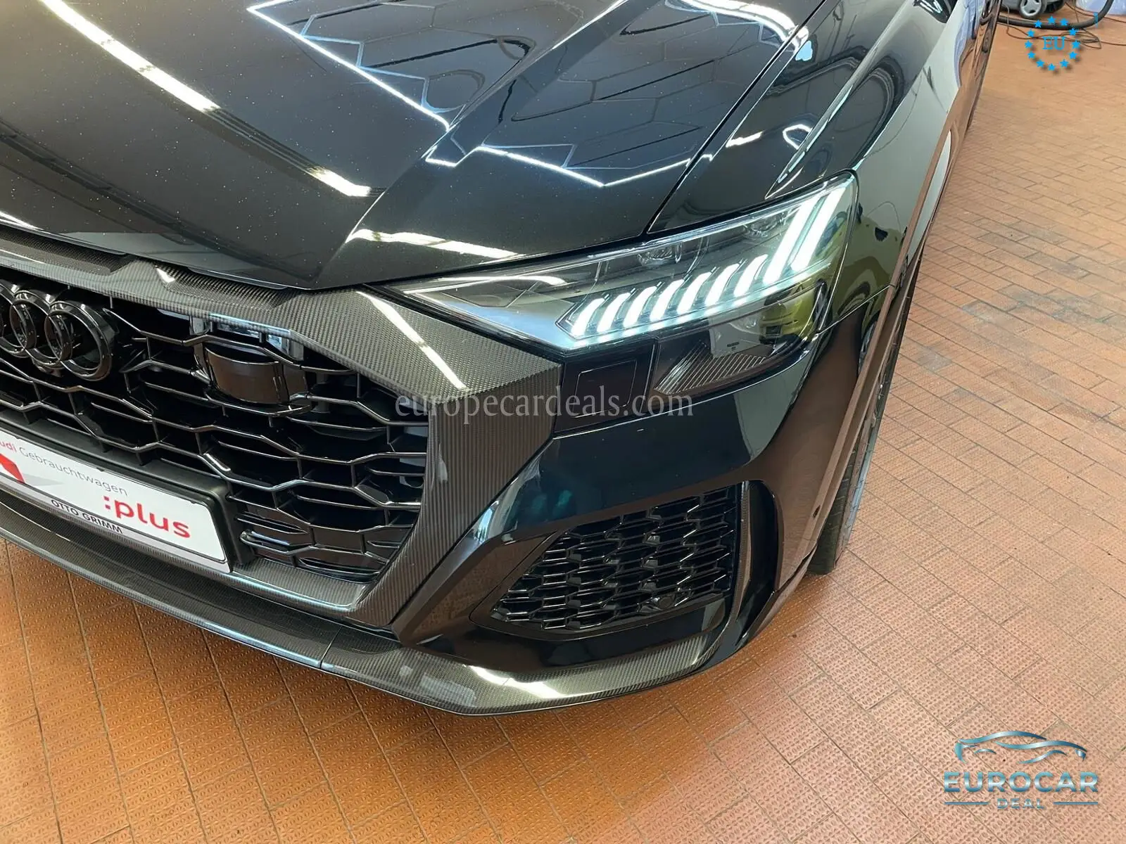 Audi RSQ8