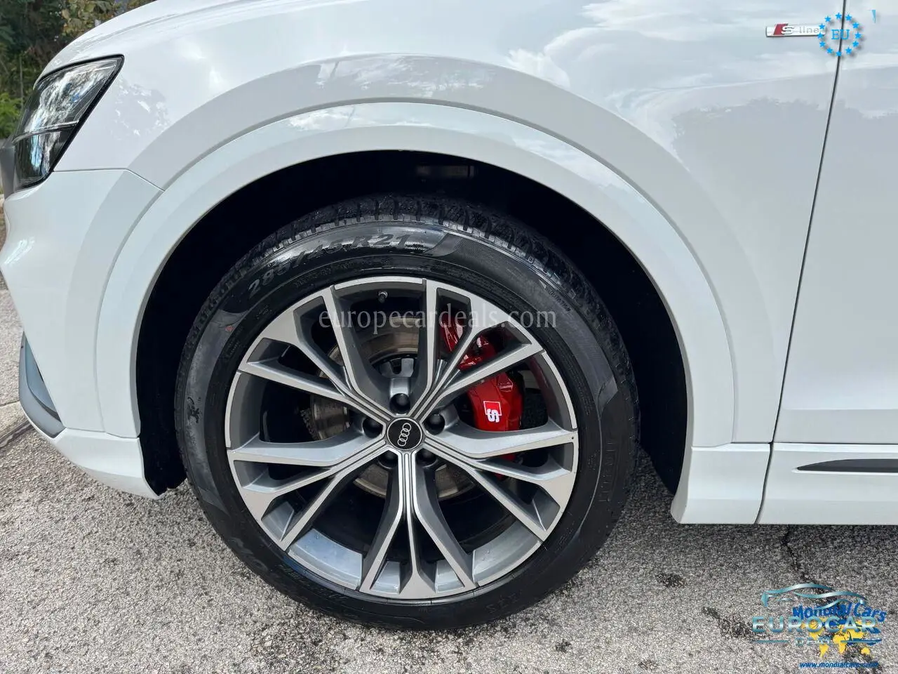 Audi Q8