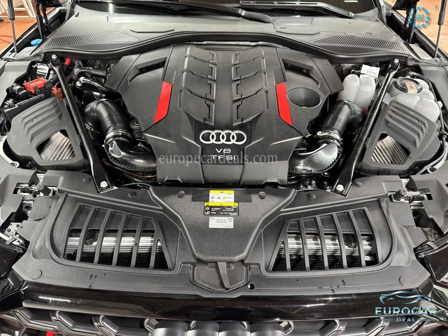 Audi S8