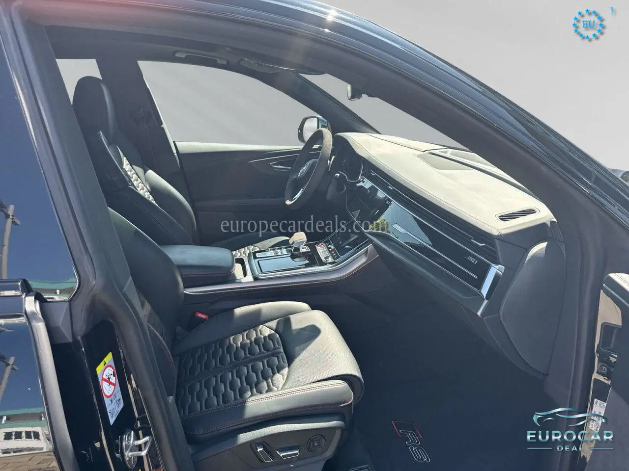 Audi RSQ8