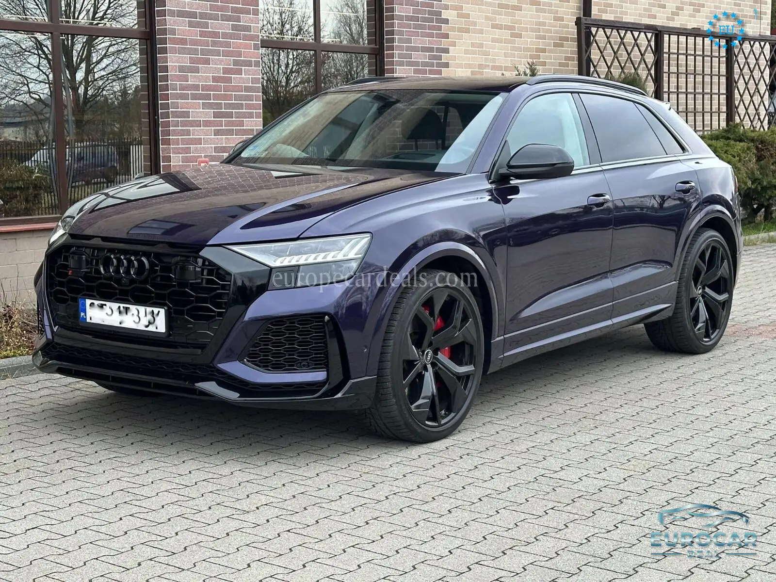 Audi RSQ8