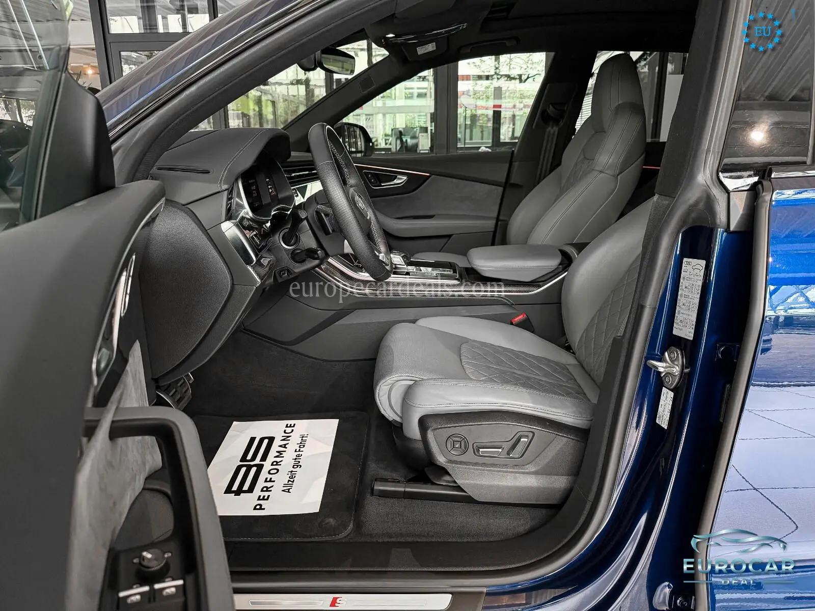Audi SQ8