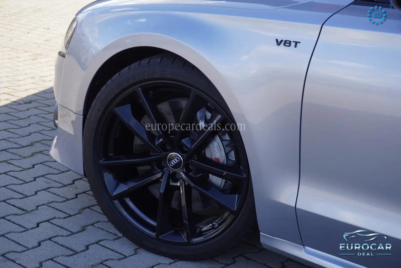Audi S8