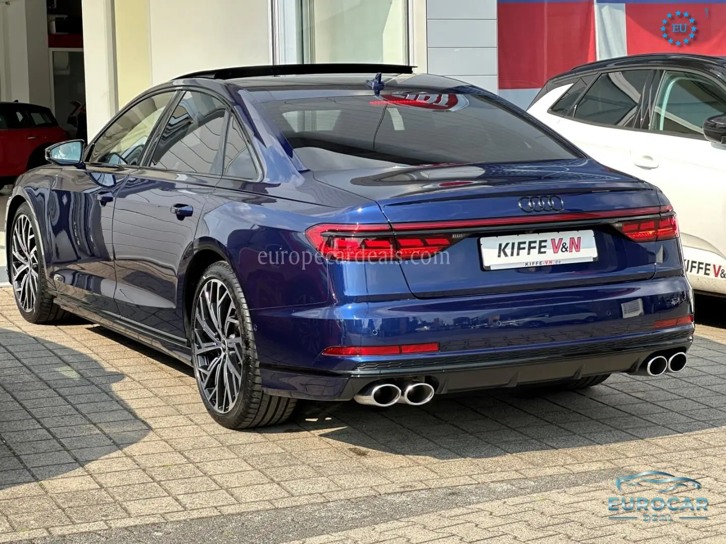 Audi S8