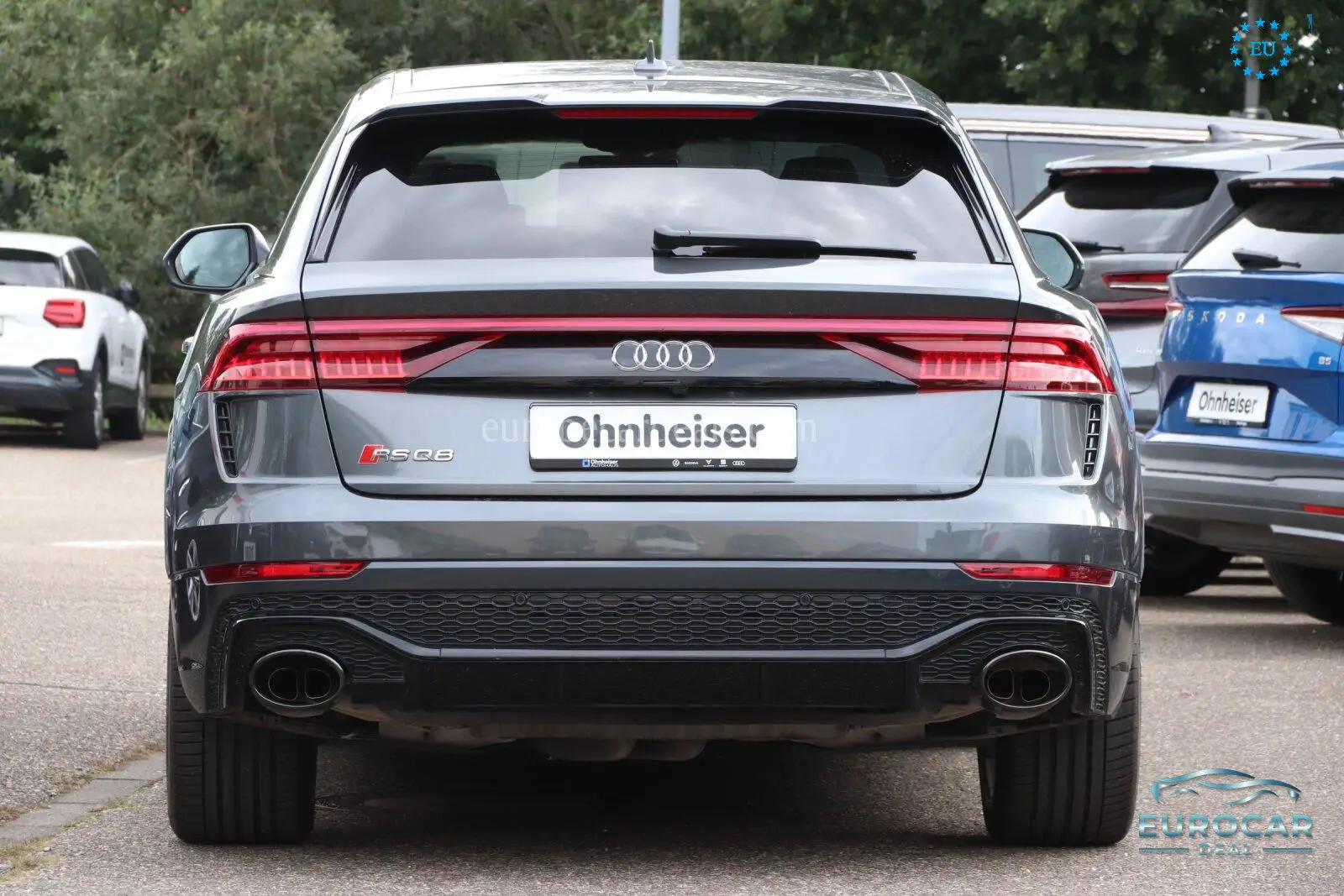Audi RSQ8