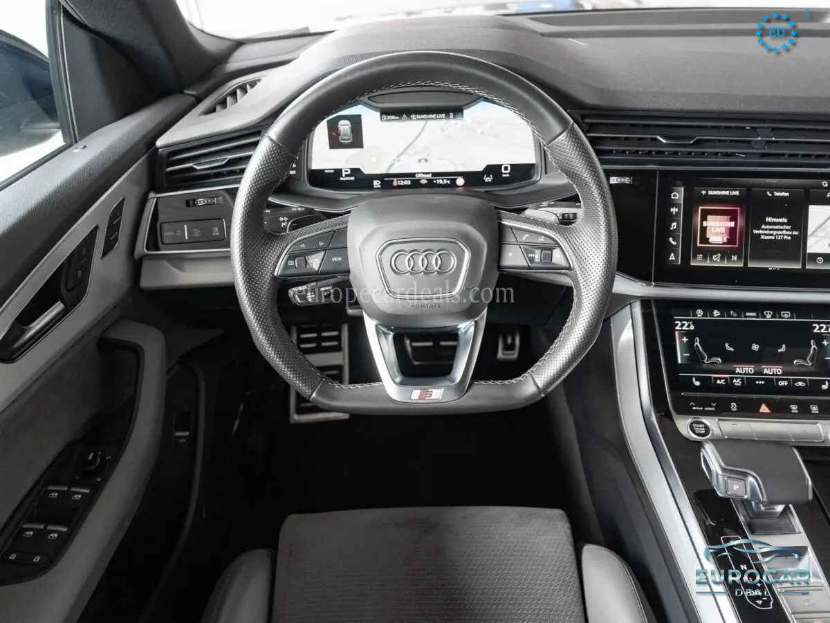 Audi Q8