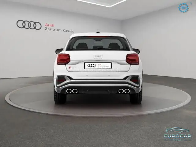 Audi SQ2