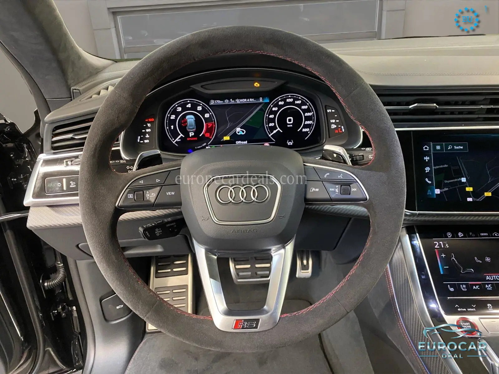 Audi RSQ8