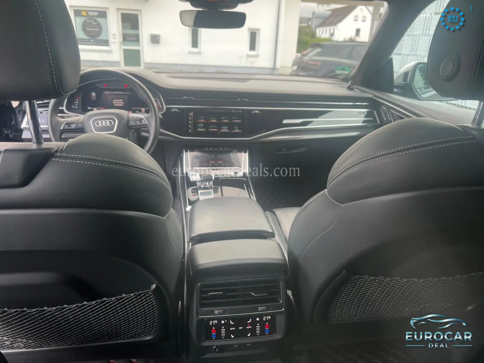 Audi SQ8