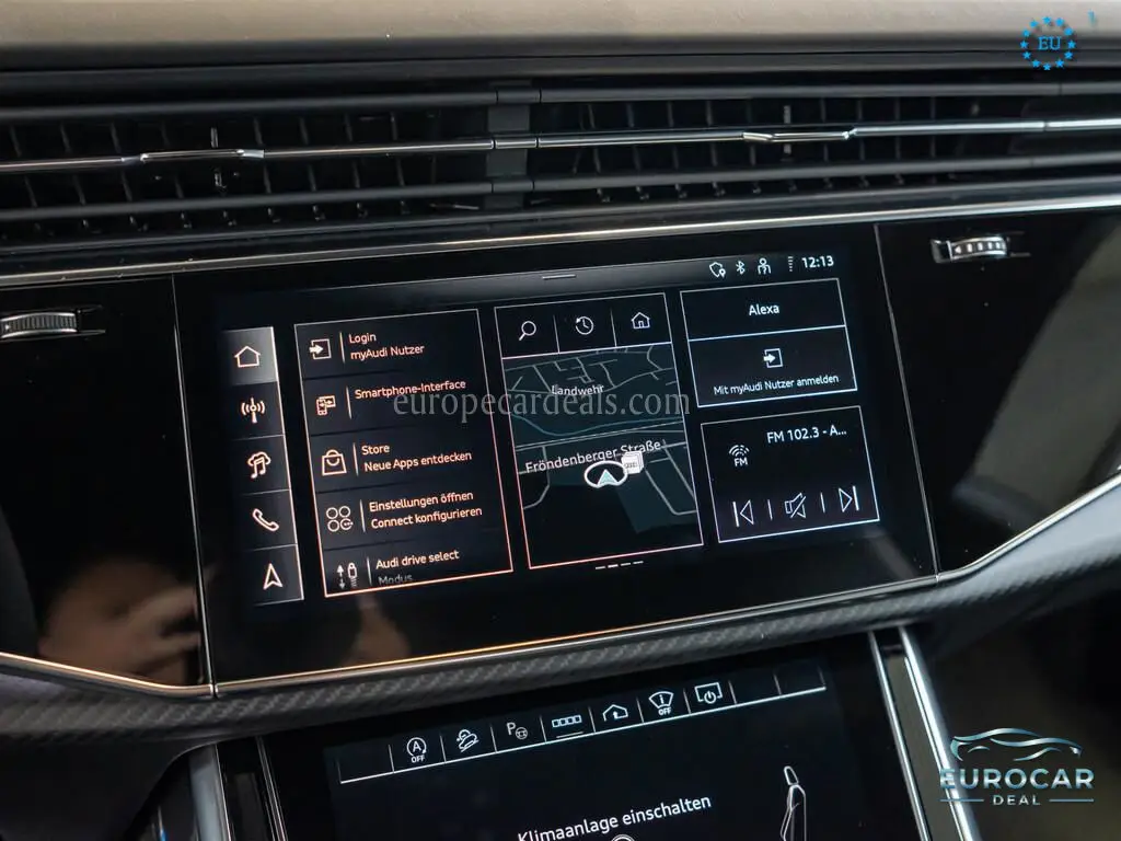 Audi RSQ8