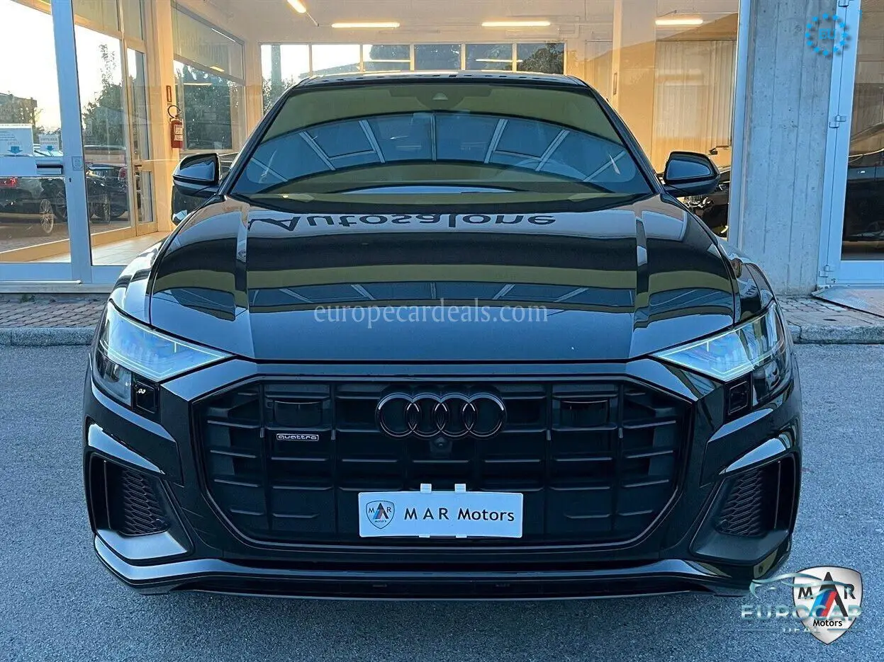 Audi Q8