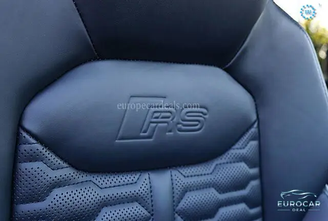 Audi RSQ8