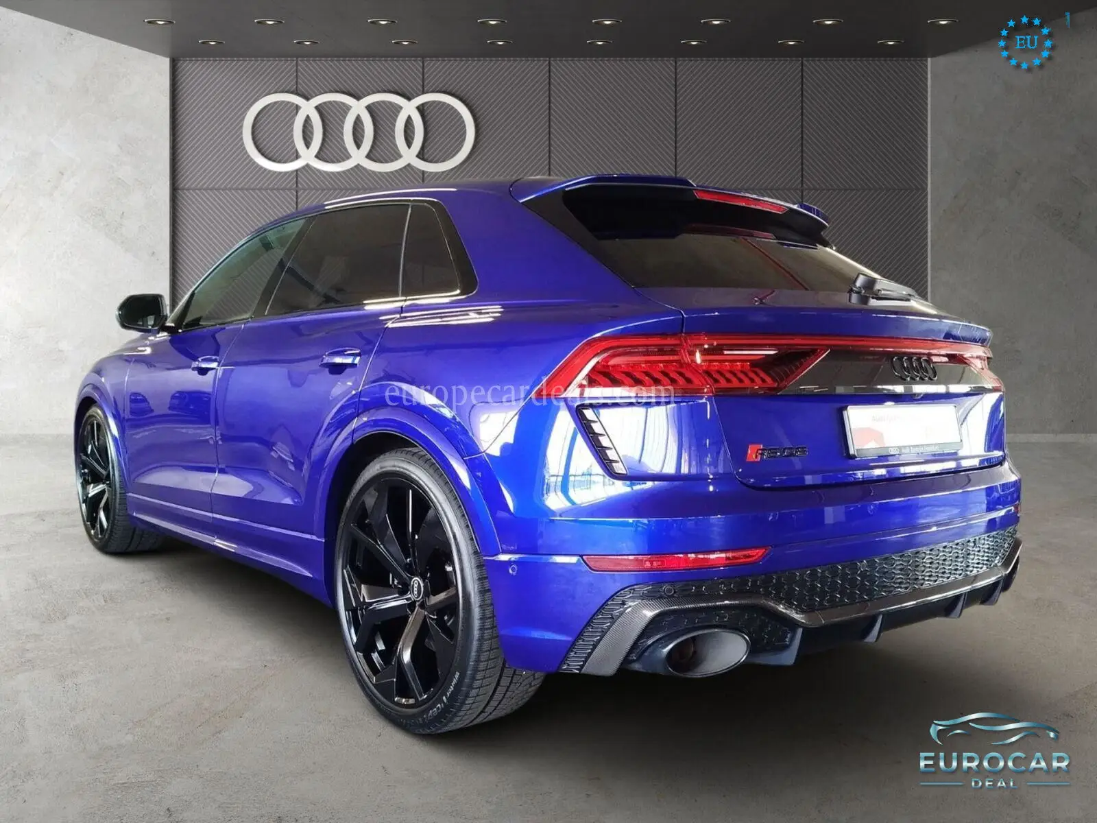 Audi RSQ8