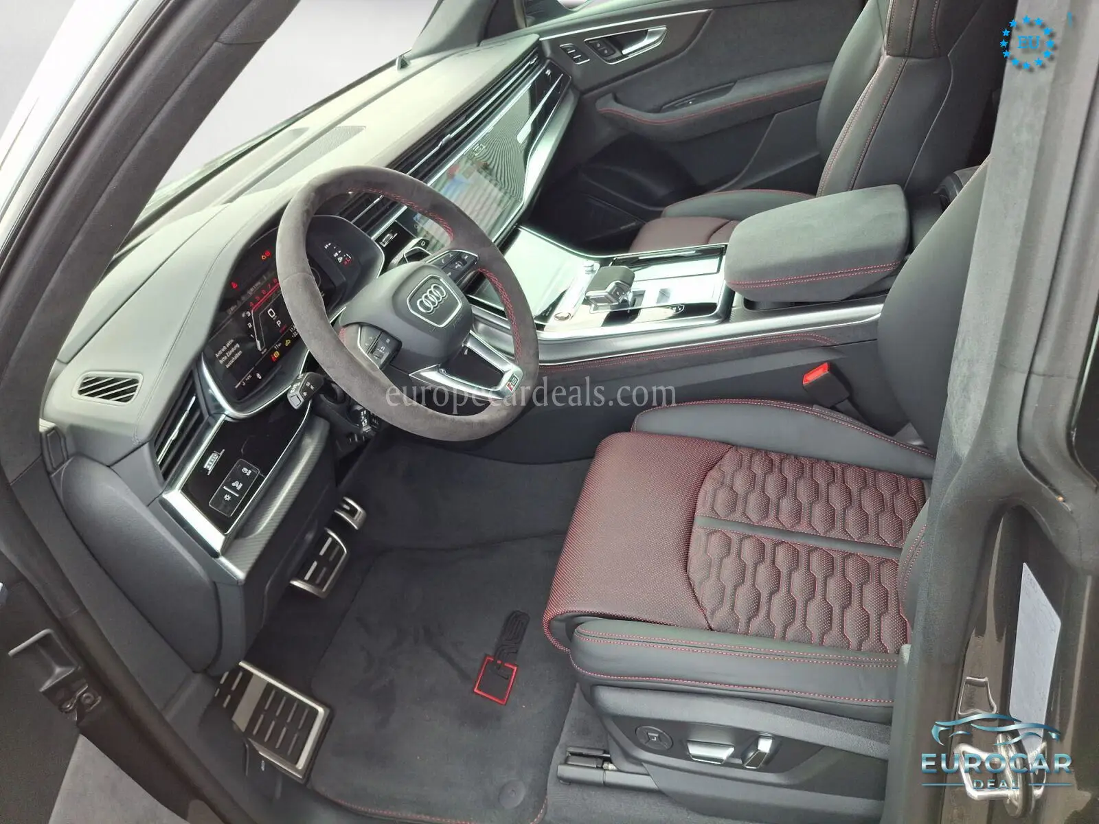 Audi RSQ8