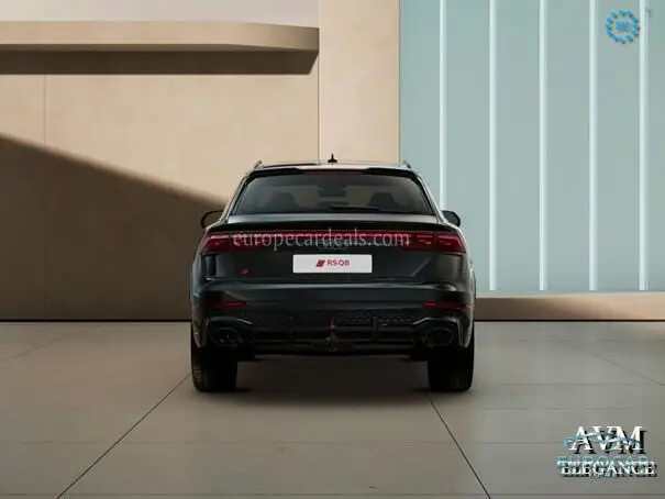 Audi RSQ8