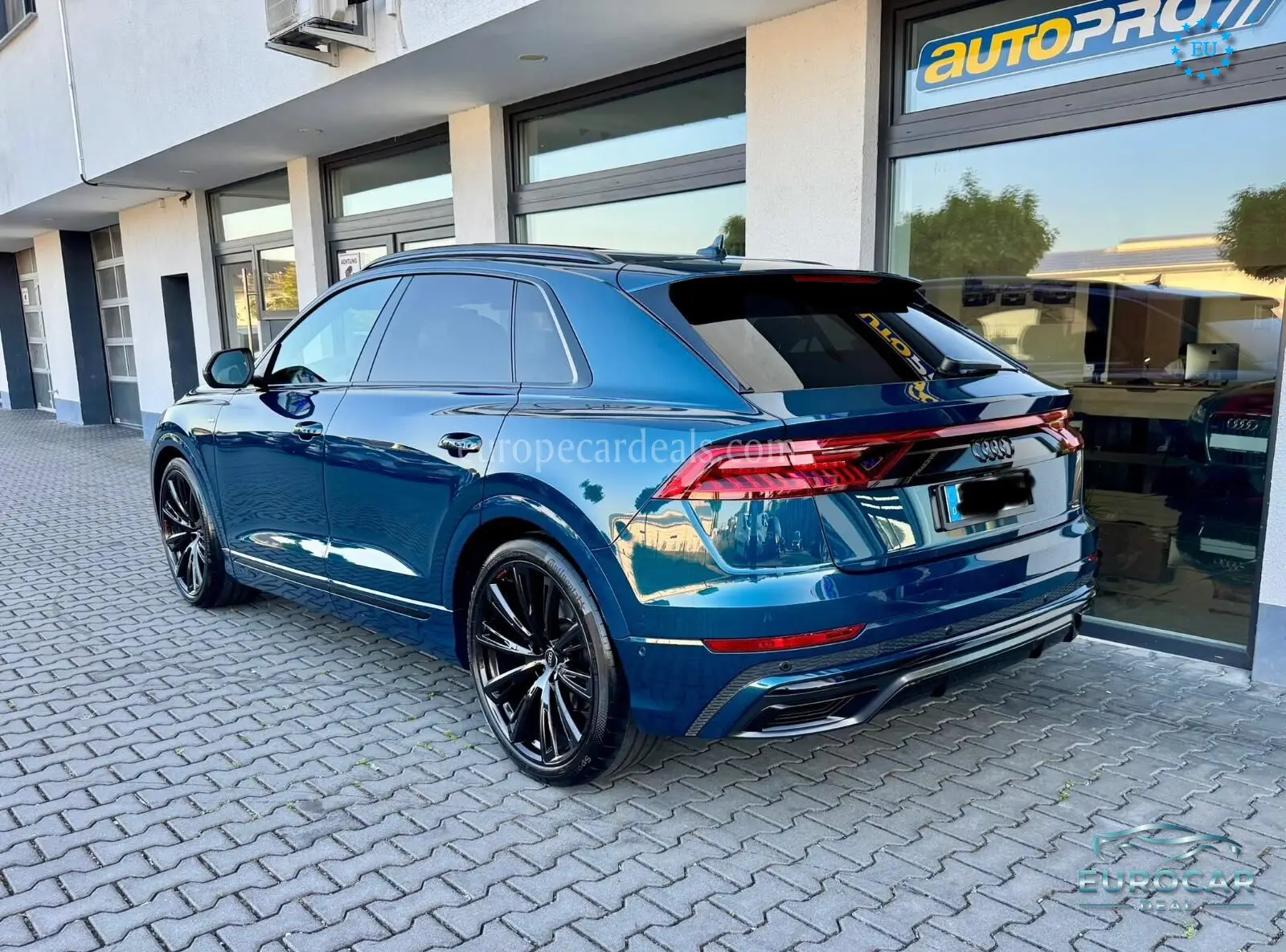 Audi Q8