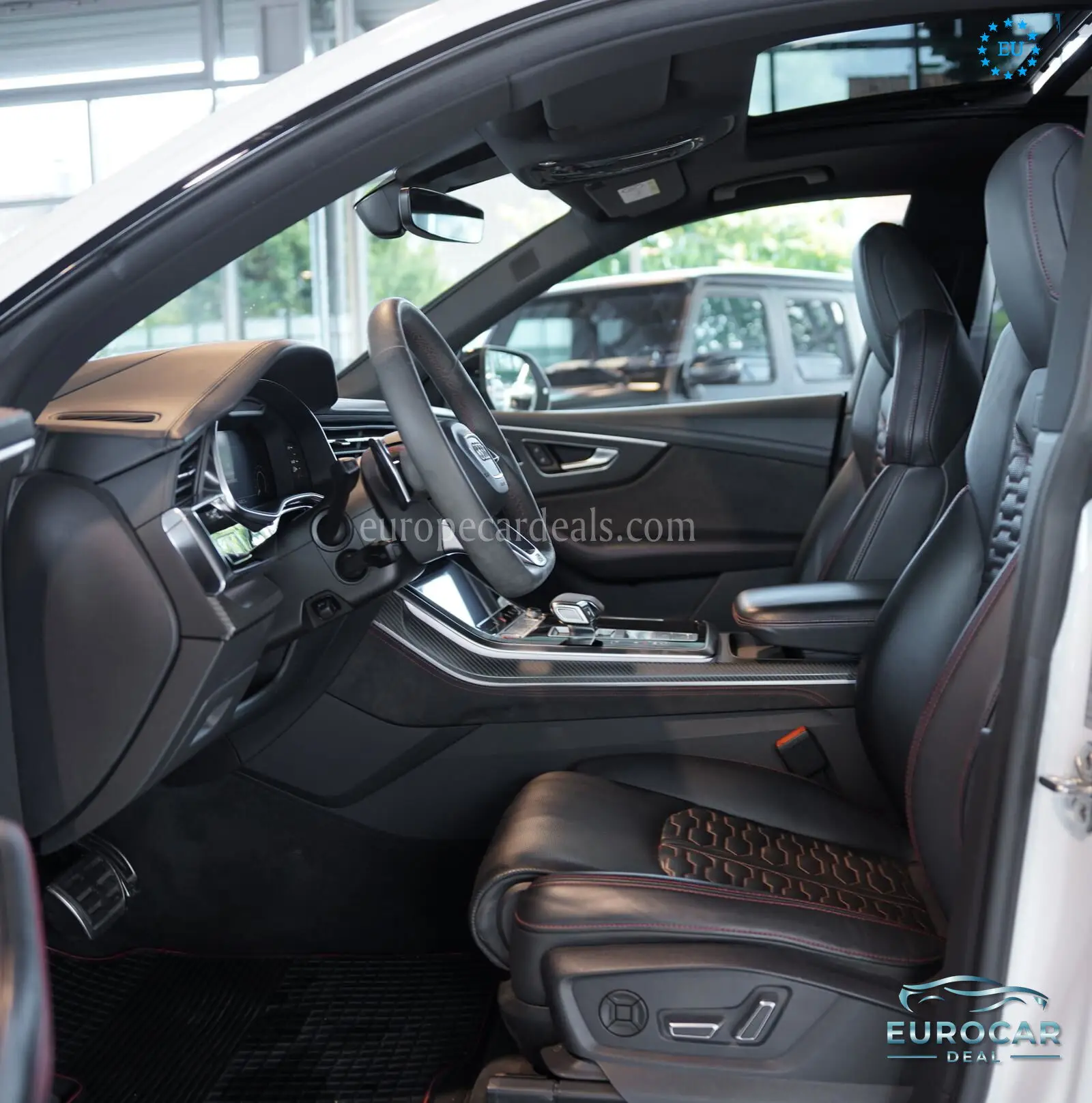 Audi RSQ8