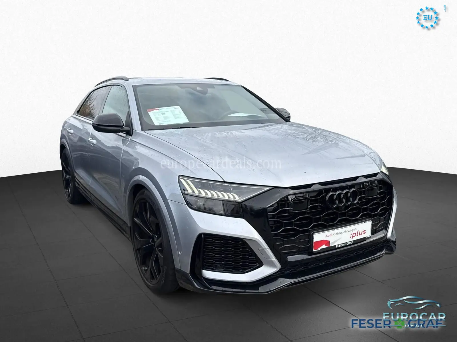 Audi RSQ8