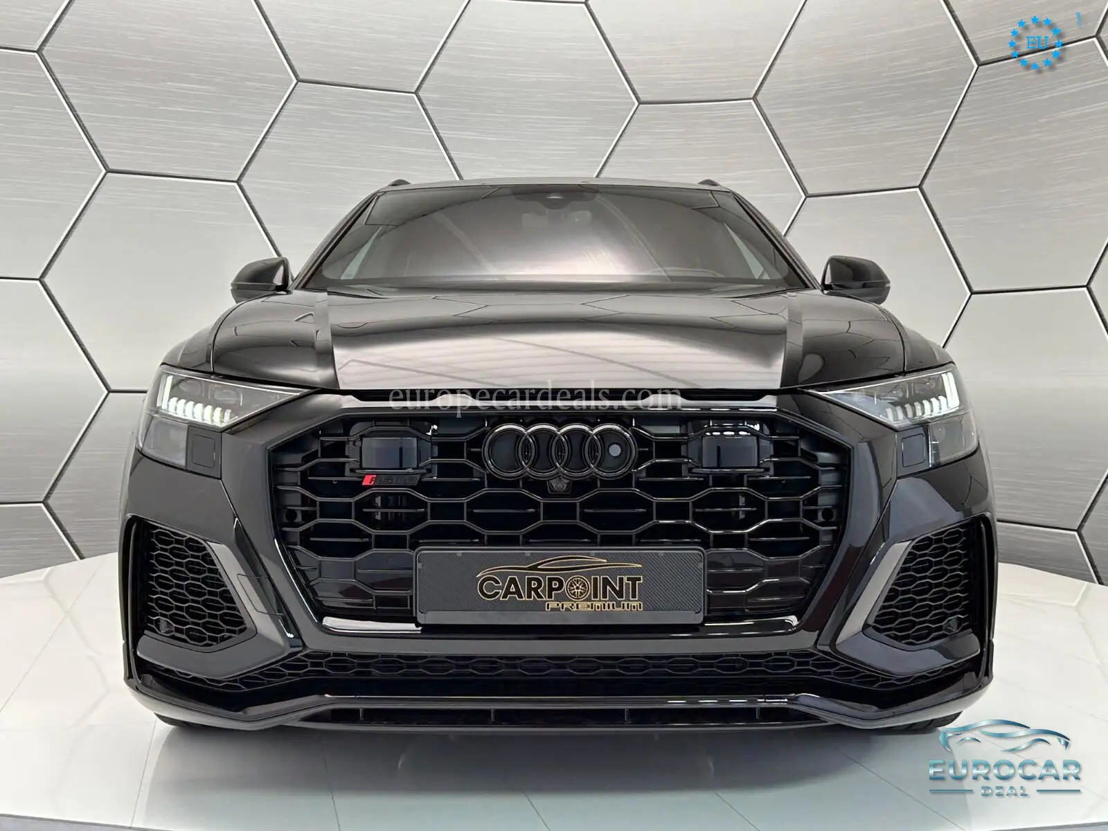 Audi RSQ8