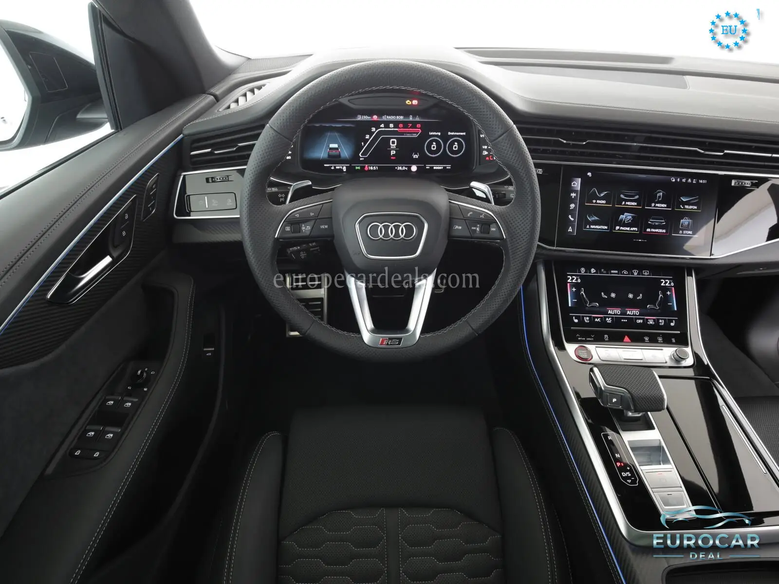 Audi RSQ8