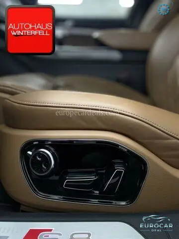 Audi S8