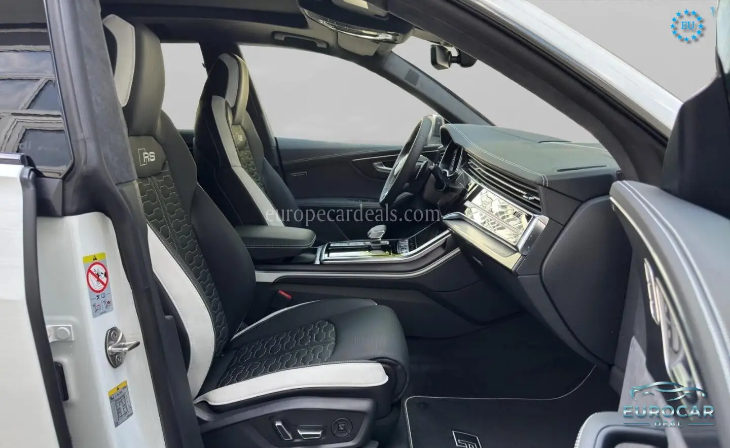 Audi RSQ8