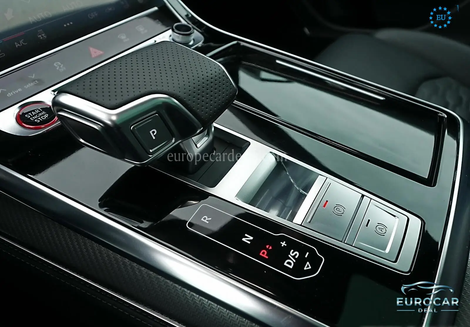 Audi RSQ8