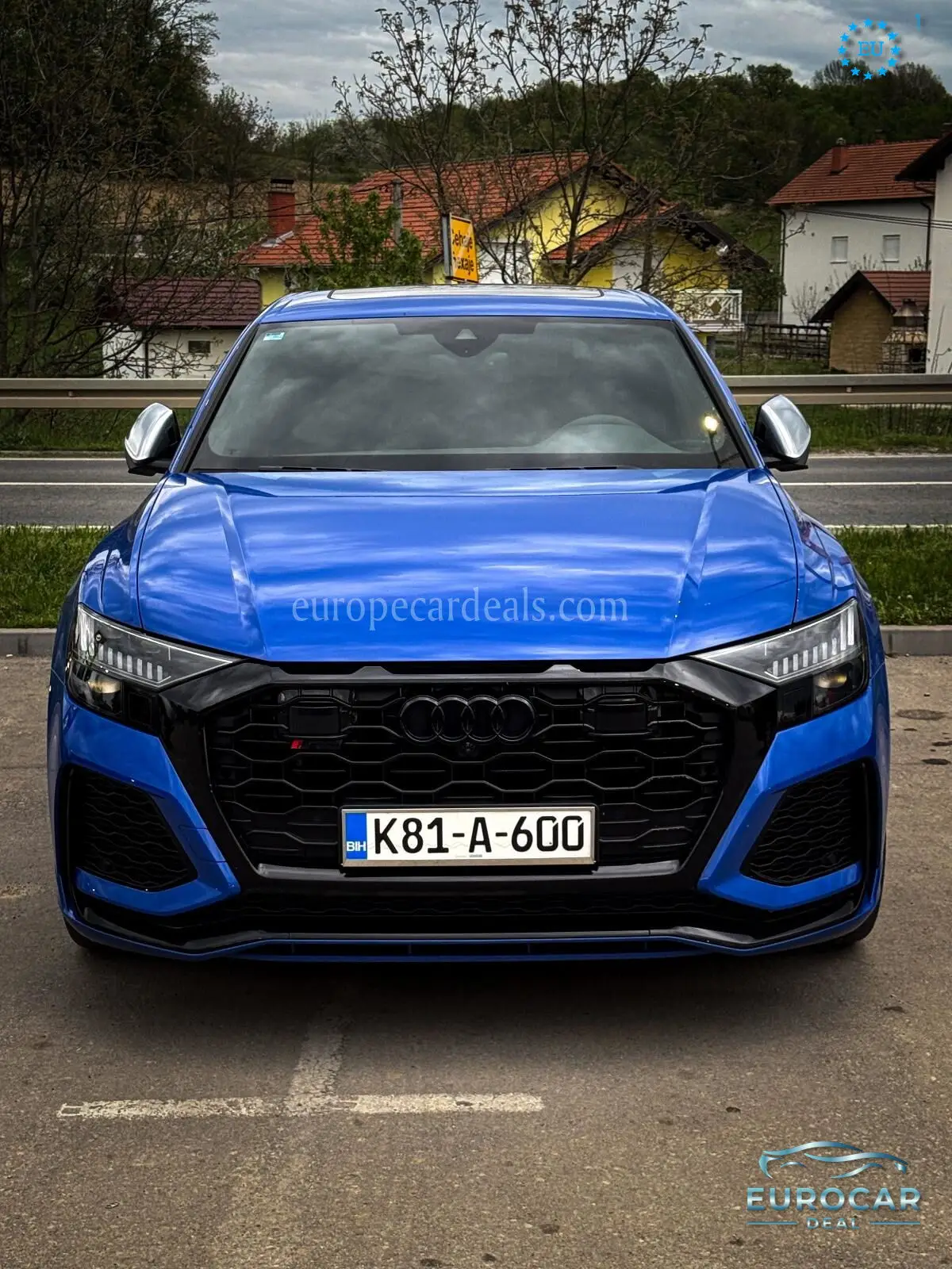 Audi RSQ8