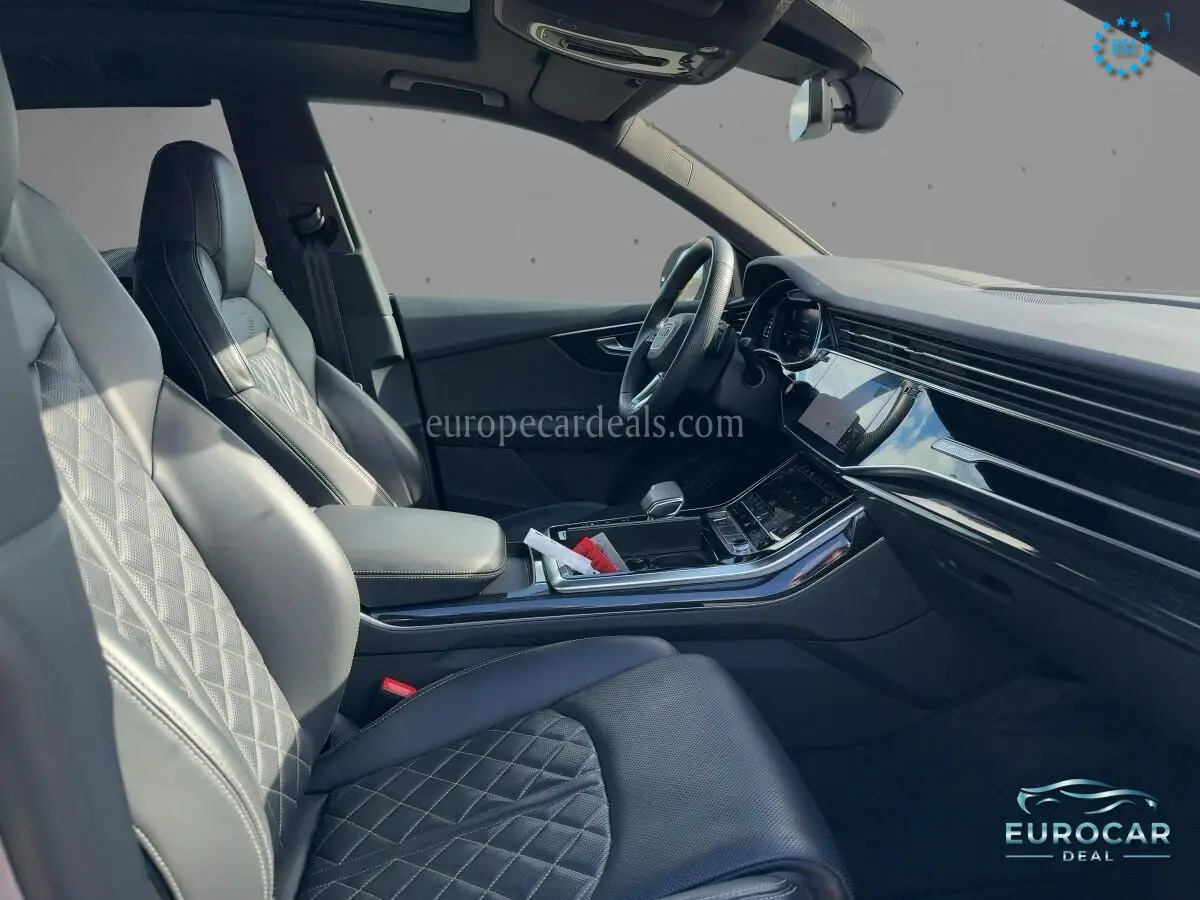 Audi SQ8