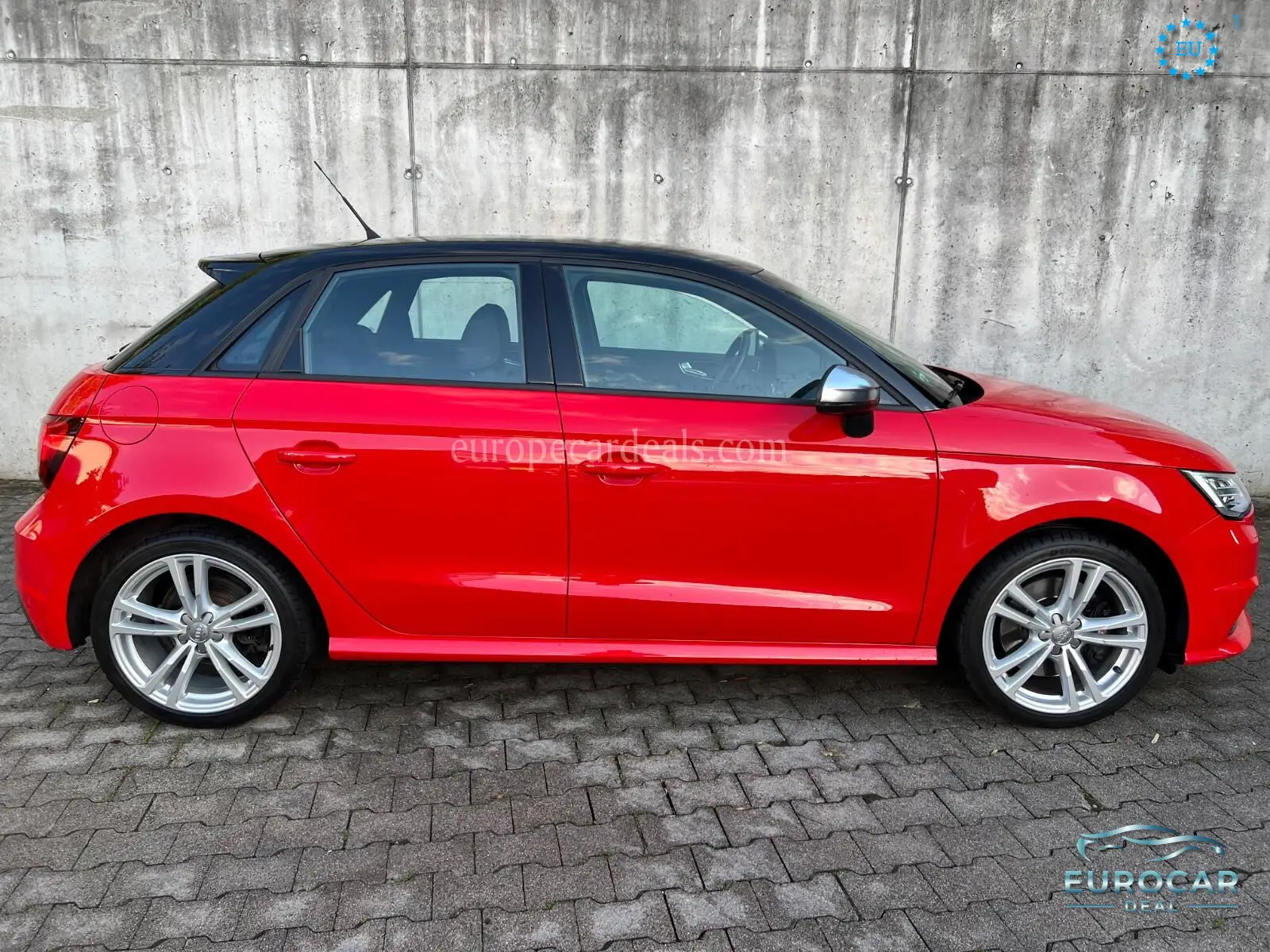 Audi S1