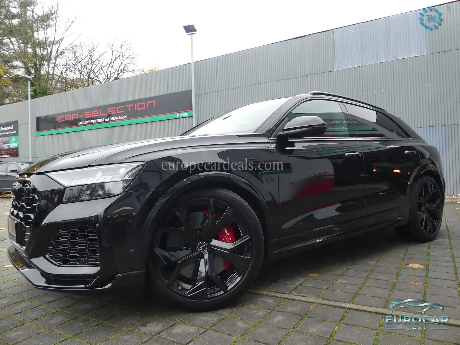 Audi RSQ8