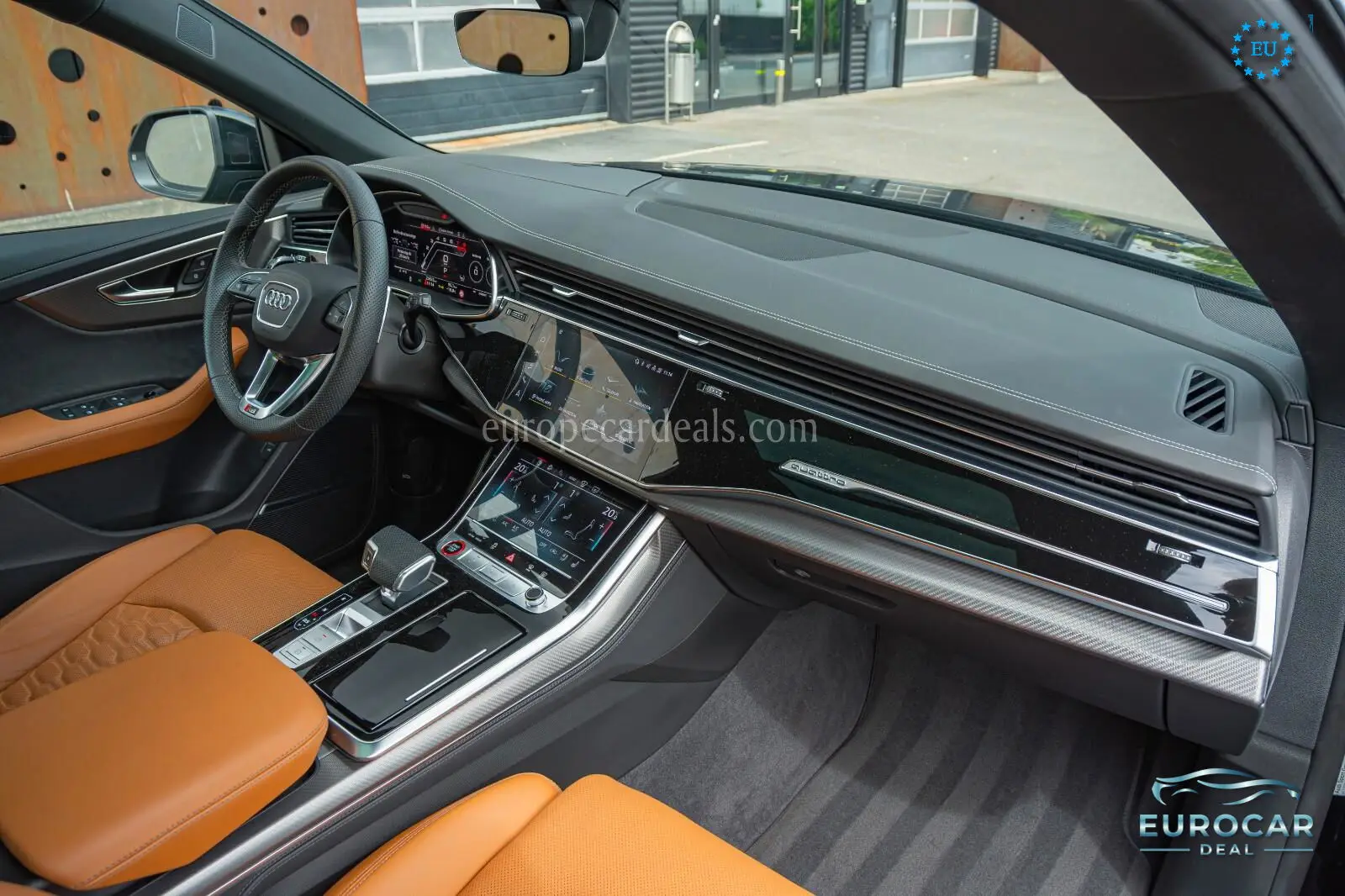 Audi RSQ8