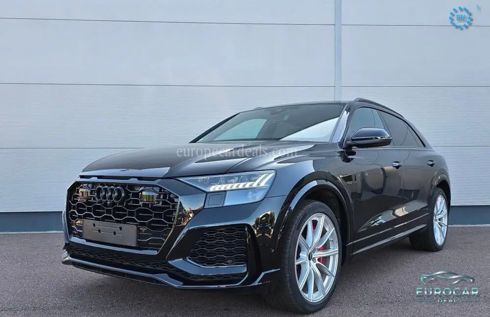 Audi RSQ8
