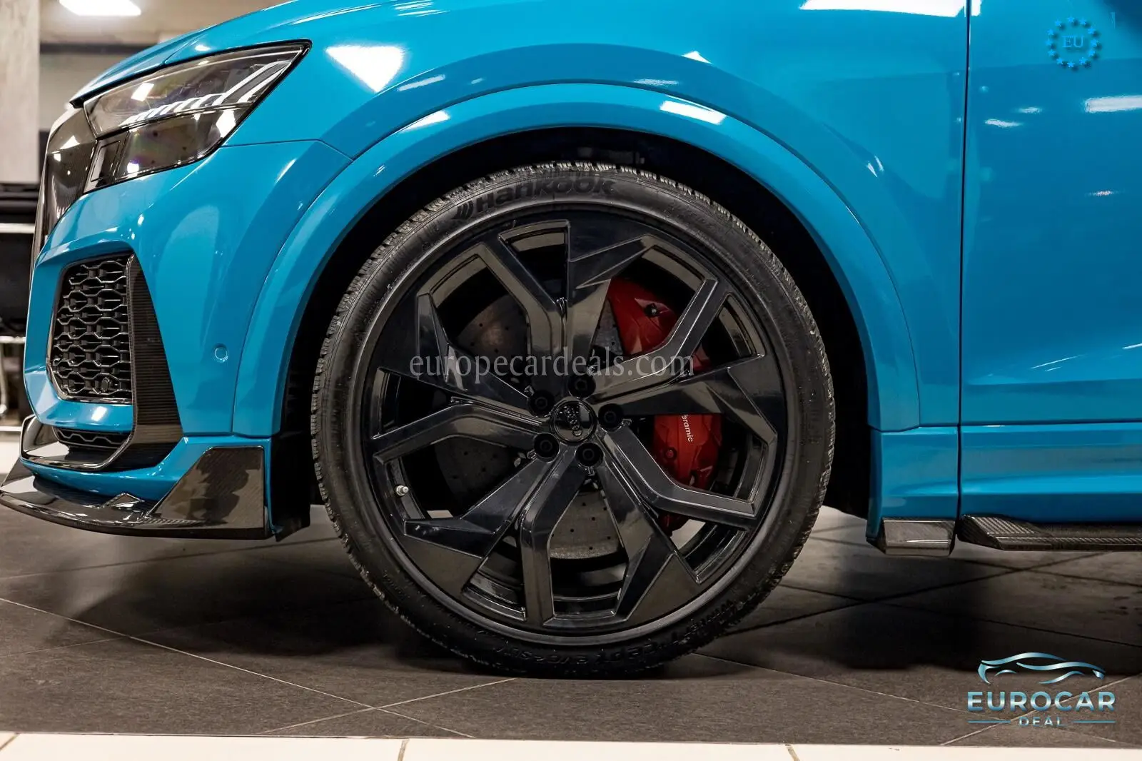 Audi RSQ8
