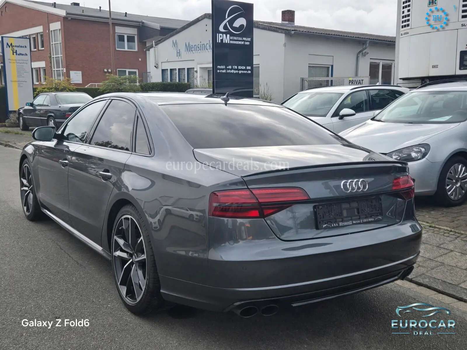 Audi S8
