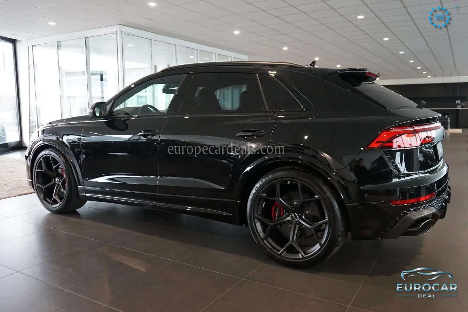 Audi RSQ8