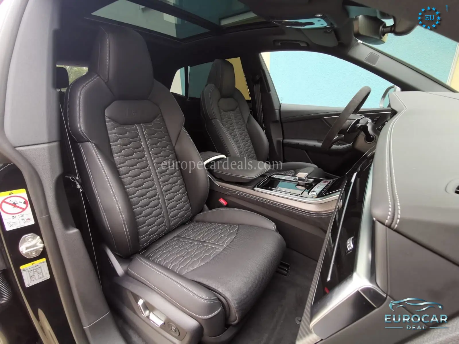 Audi RSQ8