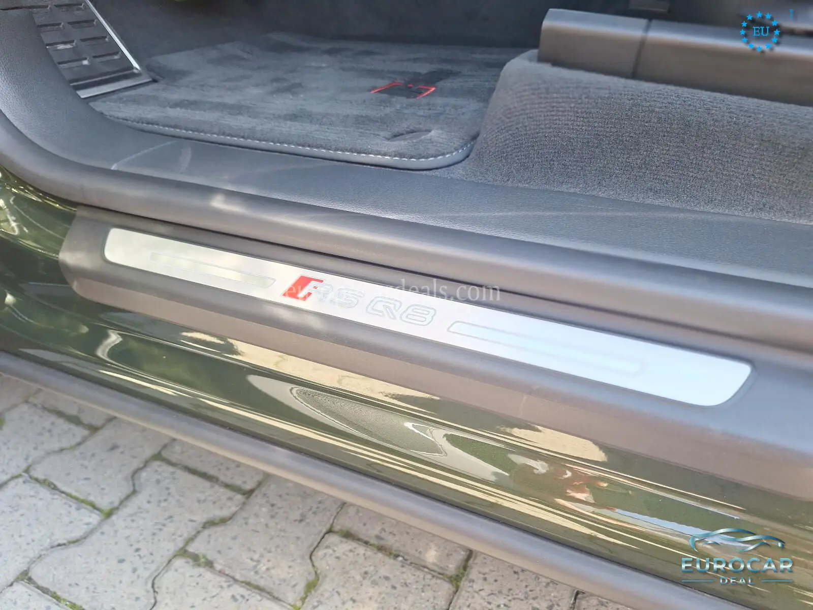 Audi RSQ8