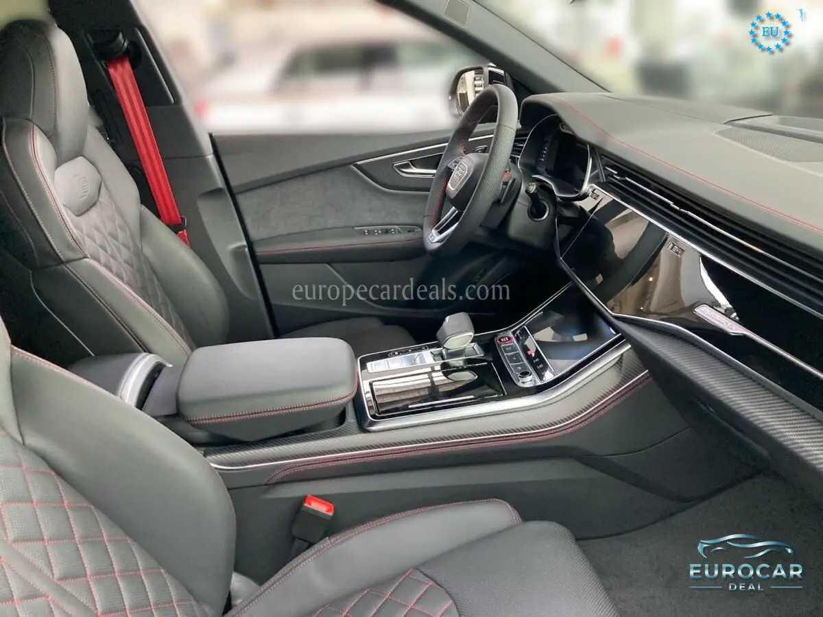 Audi SQ8