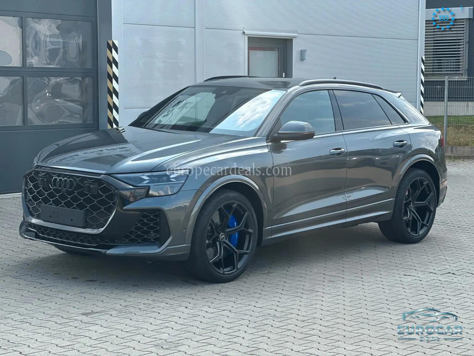 Audi RSQ8