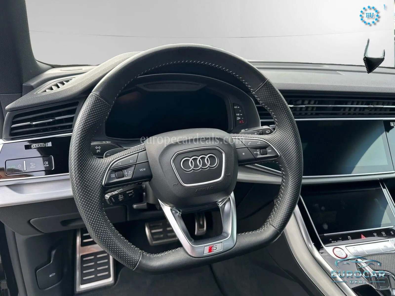 Audi SQ8