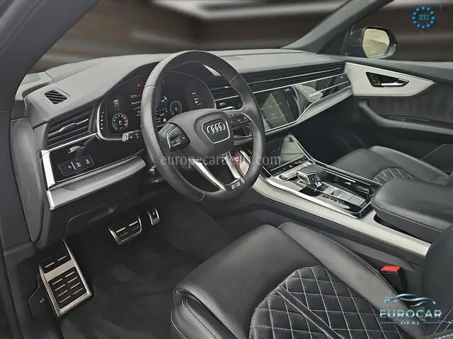 Audi SQ8