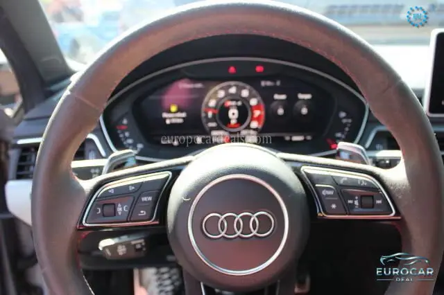 Audi RS4