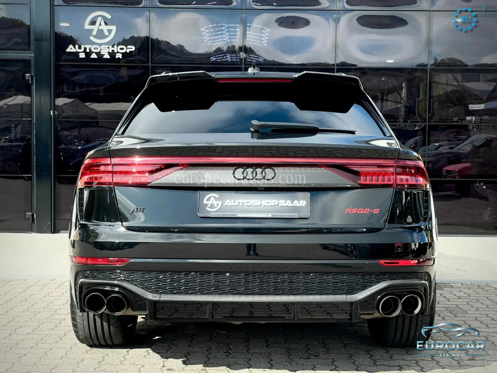 Audi RSQ8