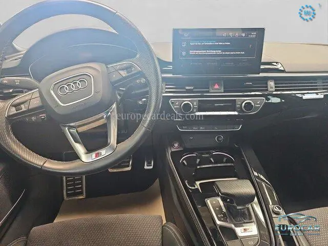 Audi S4