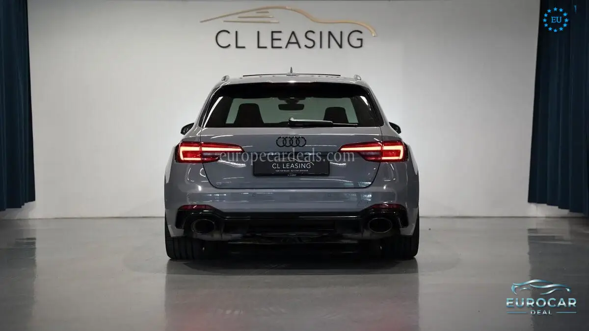 Audi RS4