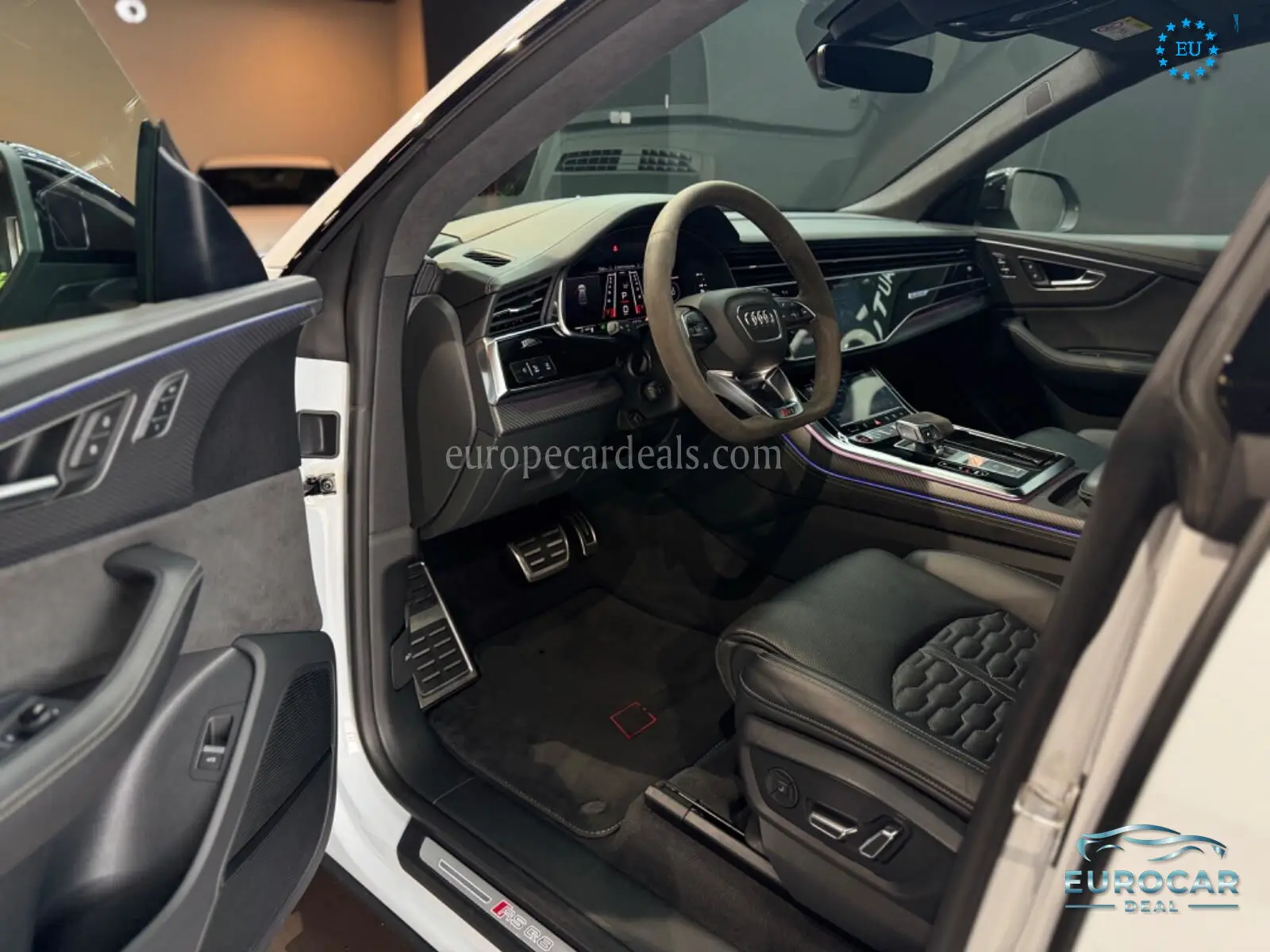 Audi RSQ8