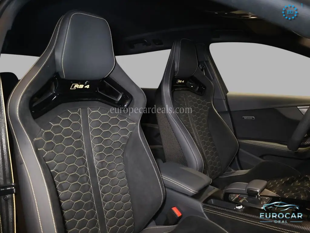 Audi RS4